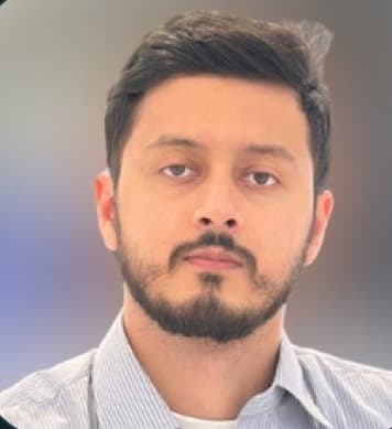 Portrait of Faizan Gillani